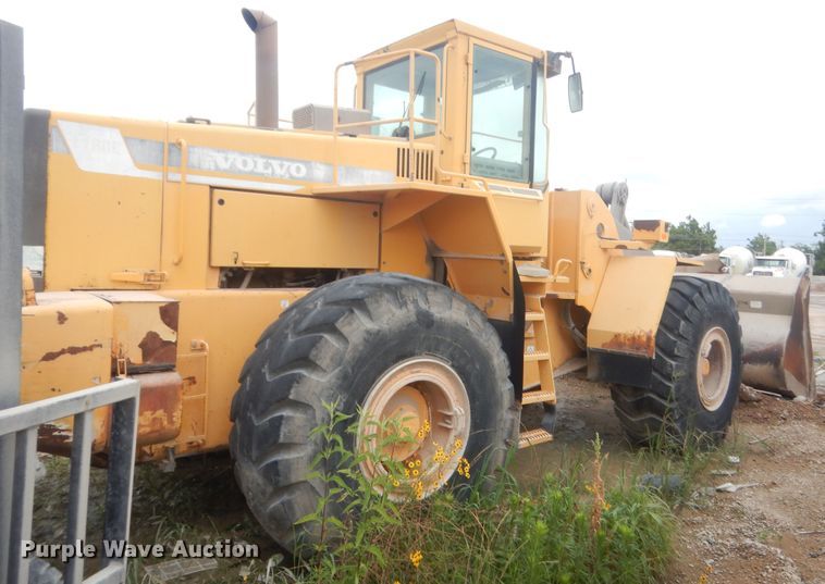 image for item IT9514 1997 Volvo L180C  wheel loader