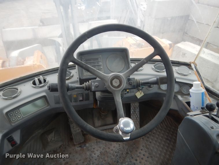 image for item IT9514 1997 Volvo L180C  wheel loader