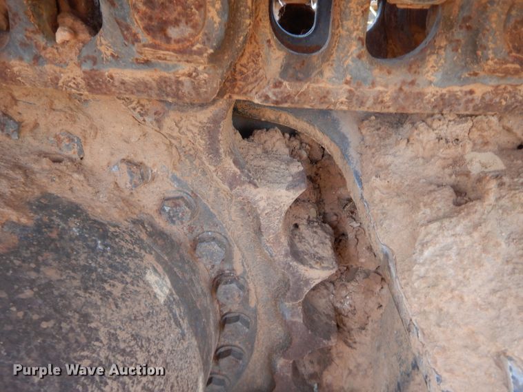 image for item IT9516 2001 Kobelco SK330LC  excavator