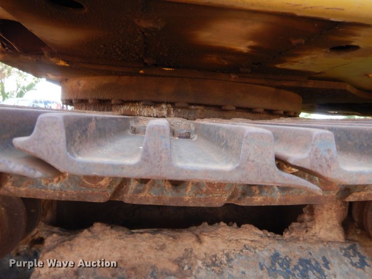 image for item IT9516 2001 Kobelco SK330LC  excavator