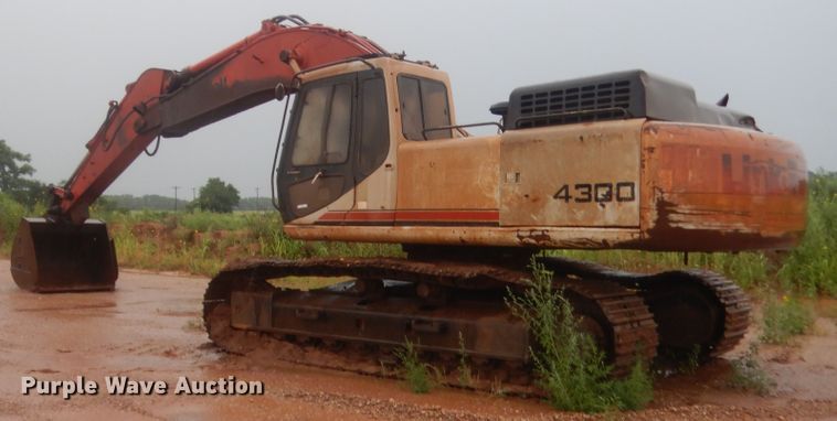 image for item IT9519 Link Belt 4300  excavator