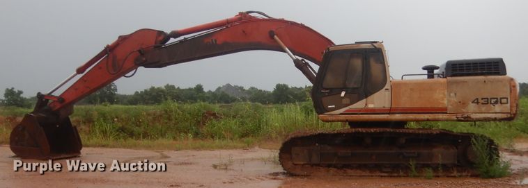 image for item IT9519 Link Belt 4300  excavator