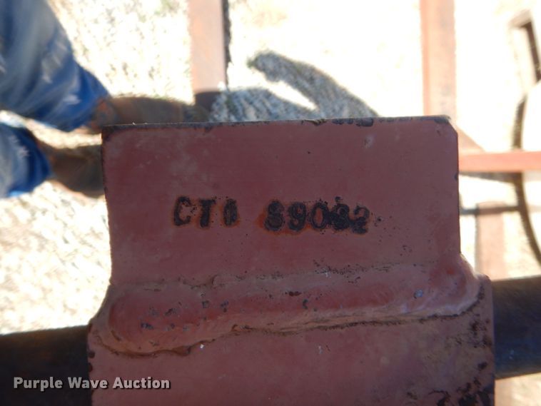 image for item IT9552 (2) loader fork sets