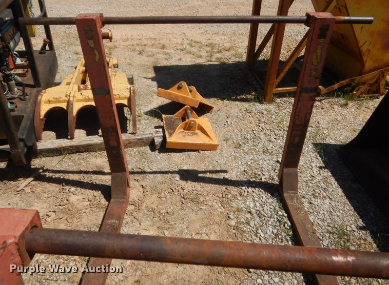 image for item IT9552 (2) loader fork sets