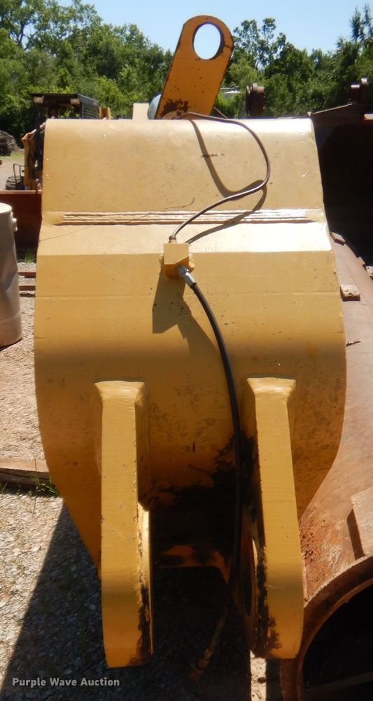 image for item IT9553 Caterpillar 375  excavator stick