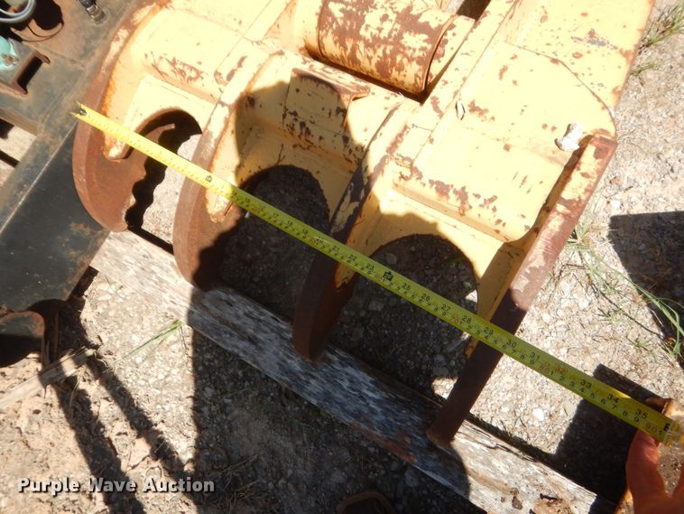 image for item IT9556 Solesbees 387225  excavator thumb