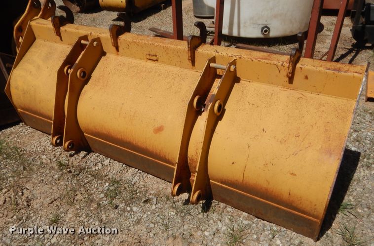 image for item IT9558 (2) Case buckets