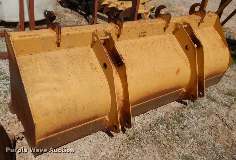 image for item IT9558 (2) Case buckets