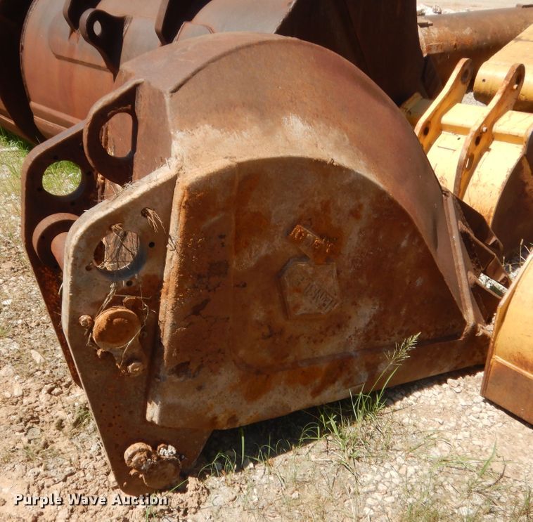 image for item IT9566 Hensley Adco  V-bottom excavator bucket