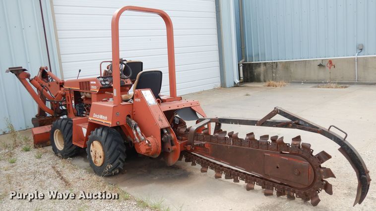 image for item IW9828 Ditch Witch 3500  trencher