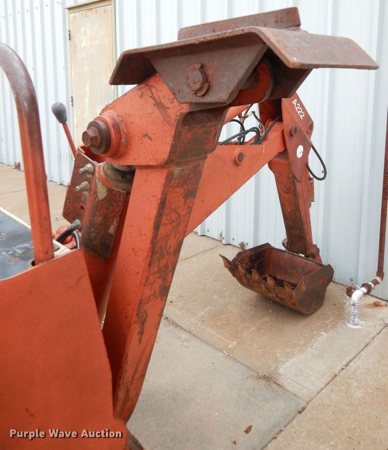 image for item IW9828 Ditch Witch 3500  trencher