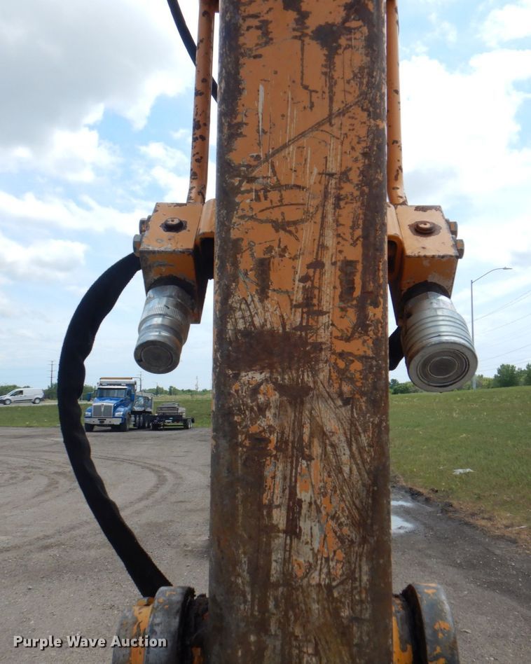 image for item JF9110 2007 Case CX80  mini excavator