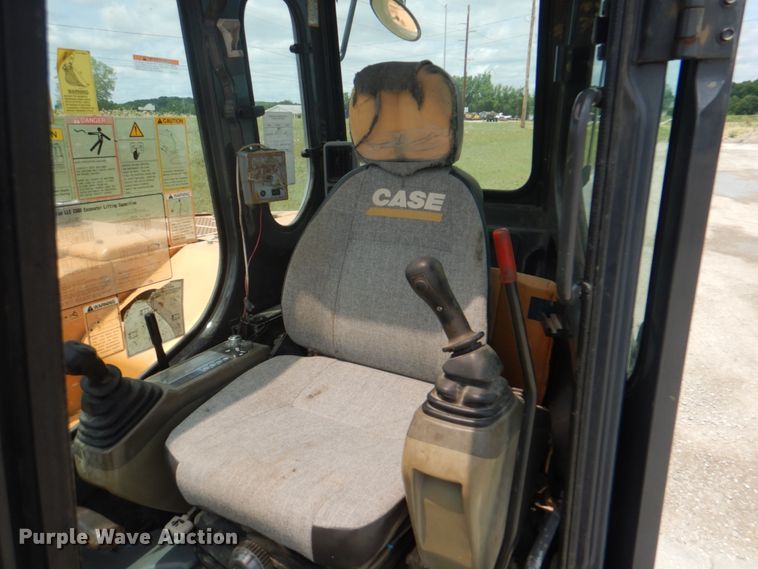 image for item JF9110 2007 Case CX80  mini excavator