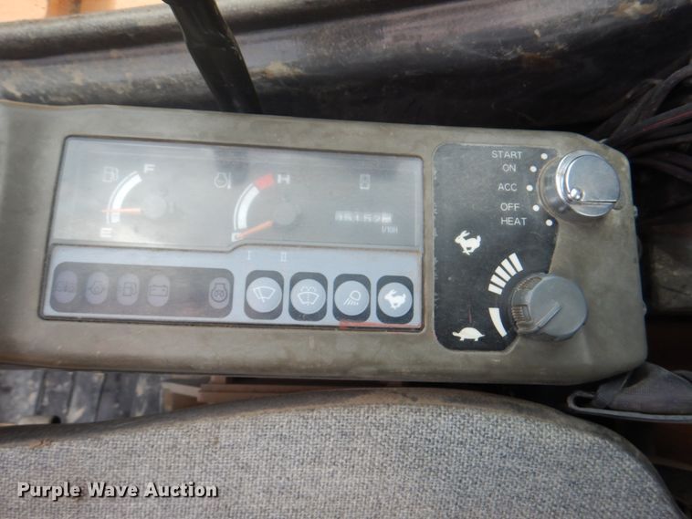 image for item JF9110 2007 Case CX80  mini excavator