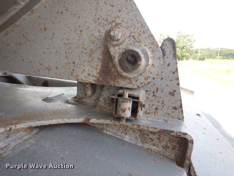 image for item JF9115 2008 Trail King TK60SSD-402  side dump trailer