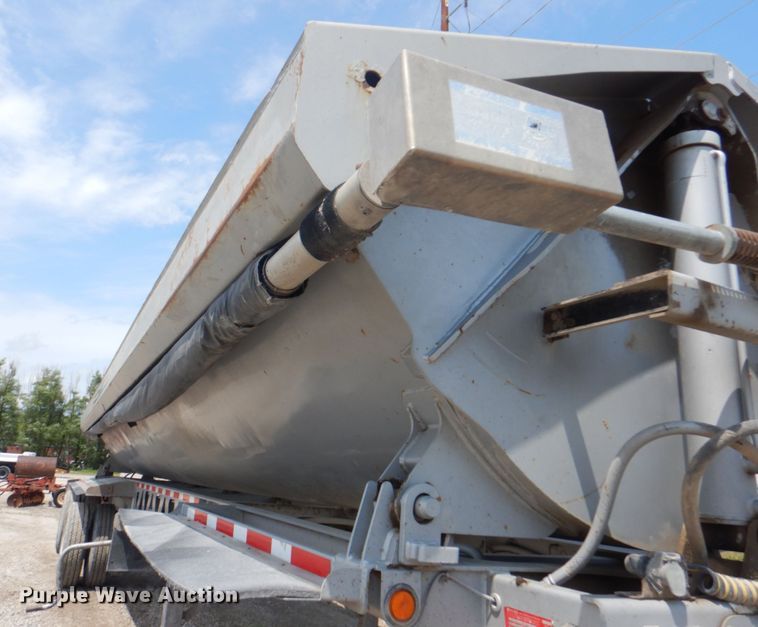 image for item JF9115 2008 Trail King TK60SSD-402  side dump trailer