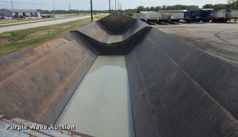 image for item JF9115 2008 Trail King TK60SSD-402  side dump trailer