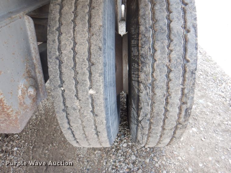 image for item JF9115 2008 Trail King TK60SSD-402  side dump trailer