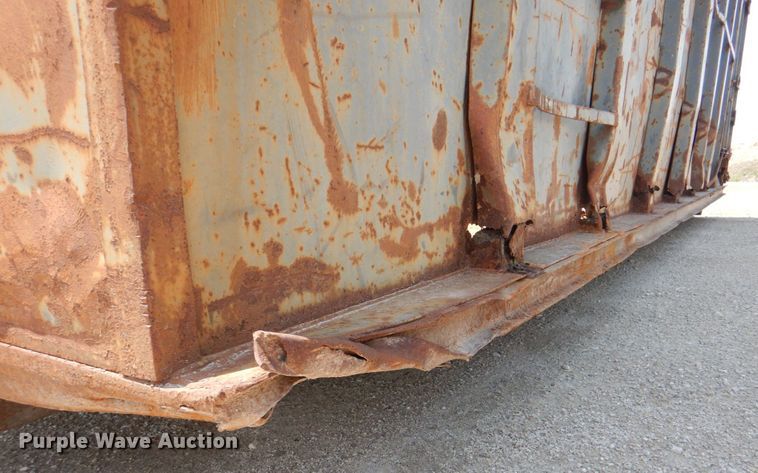 image for item JF9118 Roll-off dumpster