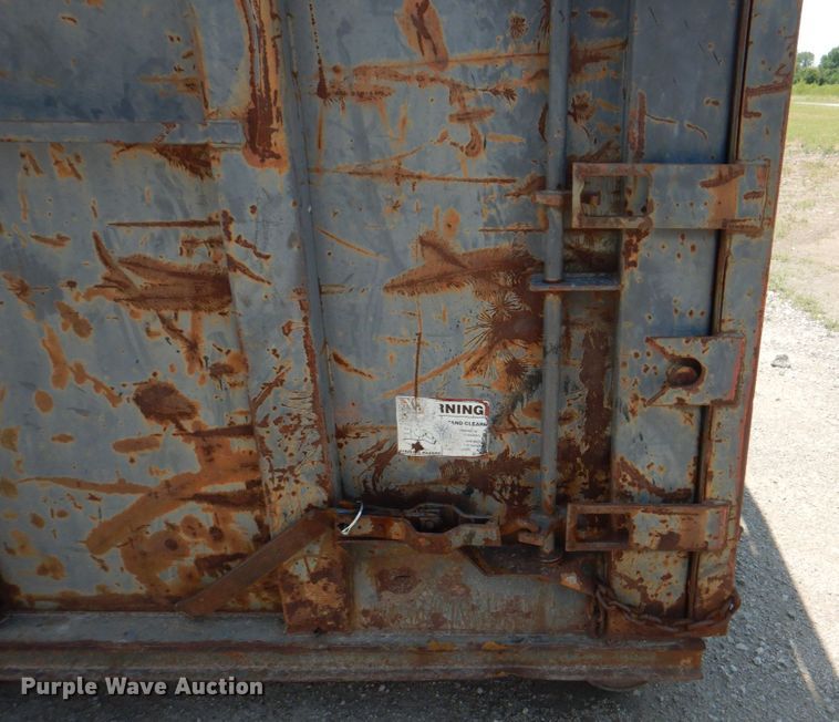 image for item JF9118 Roll-off dumpster