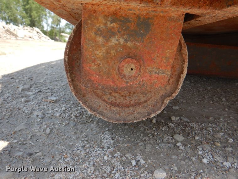 image for item JF9118 Roll-off dumpster