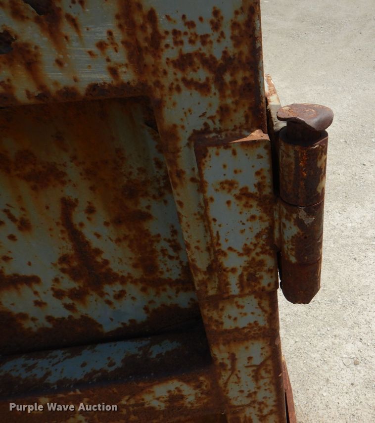 image for item JF9119 Gregory  Roll-off dumpster