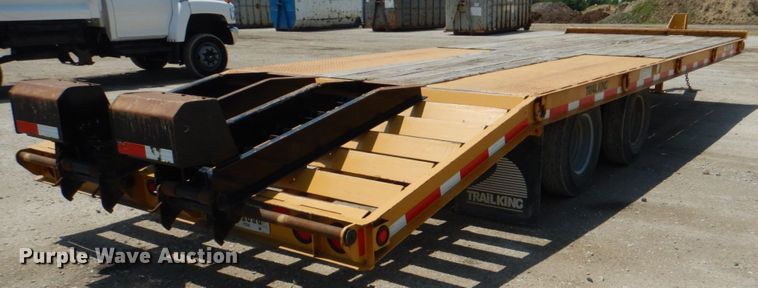 image for item JF9120 2015 Trail King TK20LP262  equipment trailer