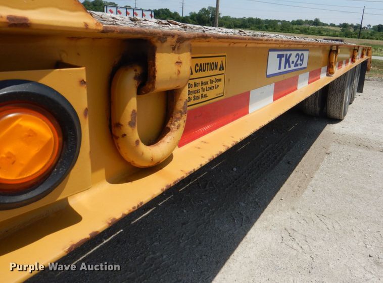 image for item JF9120 2015 Trail King TK20LP262  equipment trailer
