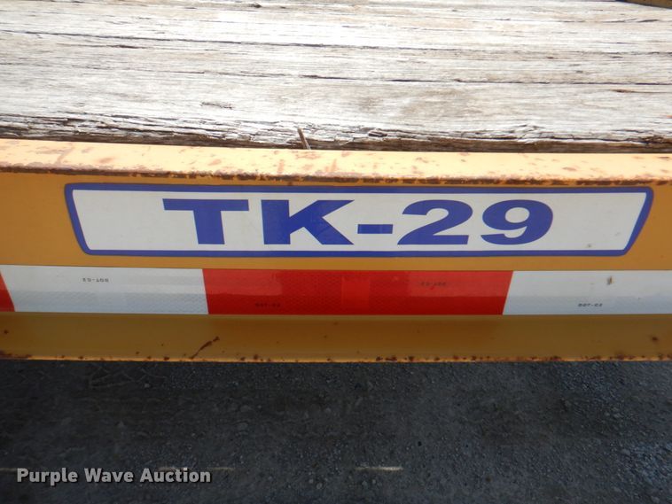 image for item JF9120 2015 Trail King TK20LP262  equipment trailer