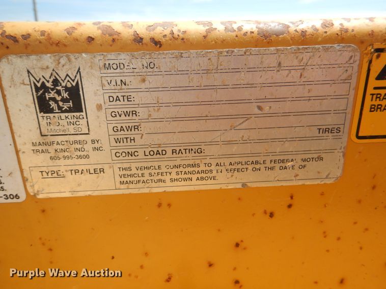 image for item JF9120 2015 Trail King TK20LP262  equipment trailer