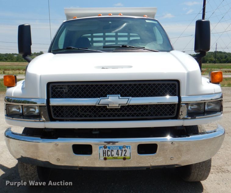 image for item JF9121 2007 Chevrolet C4500  dump truck