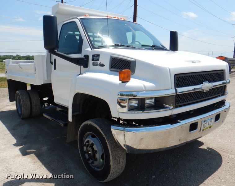 image for item JF9121 2007 Chevrolet C4500  dump truck