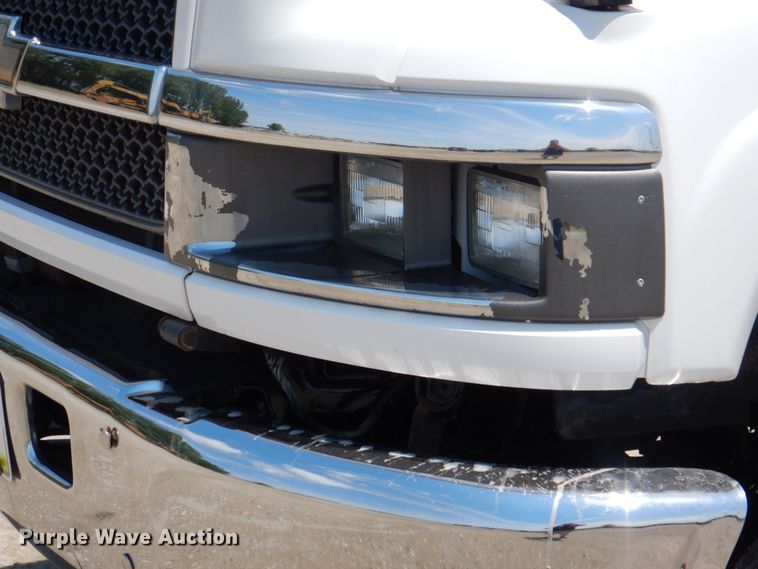 image for item JF9121 2007 Chevrolet C4500  dump truck