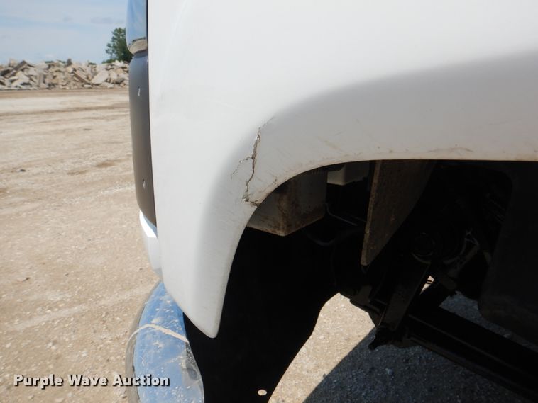 image for item JF9121 2007 Chevrolet C4500  dump truck