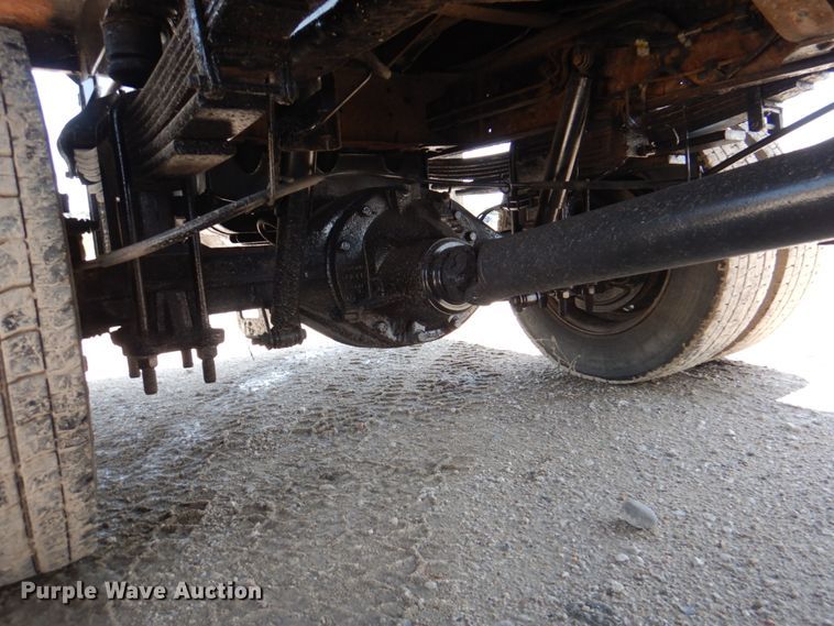 image for item JF9121 2007 Chevrolet C4500  dump truck