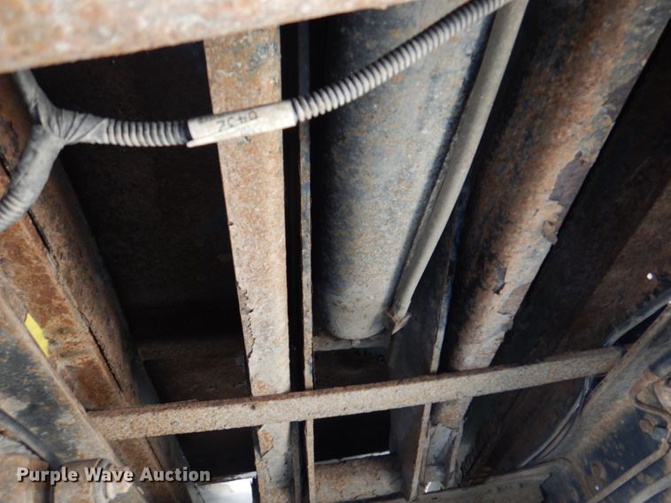 image for item JF9121 2007 Chevrolet C4500  dump truck