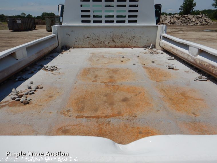 image for item JF9121 2007 Chevrolet C4500  dump truck