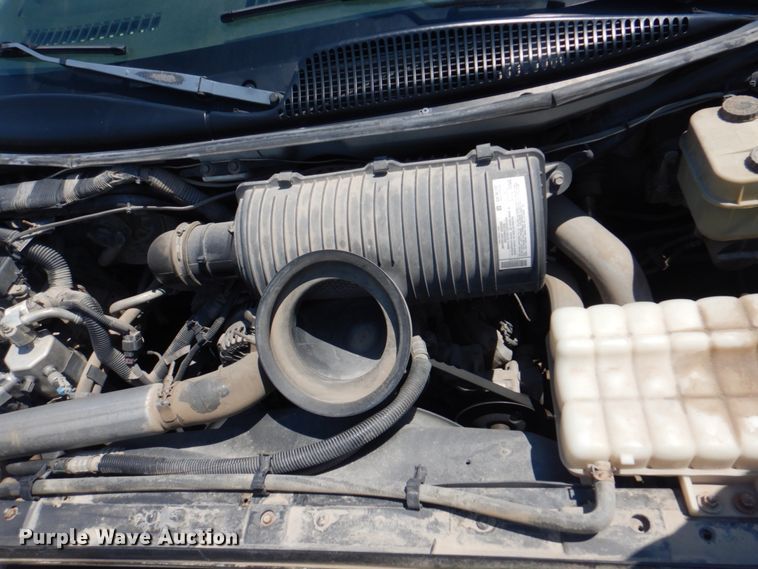 image for item JF9121 2007 Chevrolet C4500  dump truck