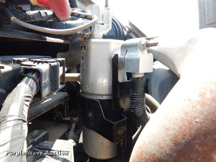 image for item JF9121 2007 Chevrolet C4500  dump truck