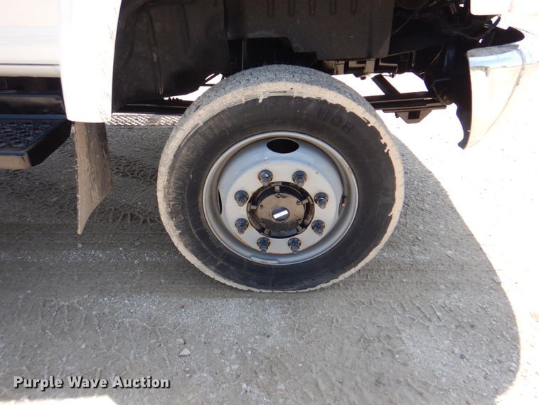 image for item JF9121 2007 Chevrolet C4500  dump truck