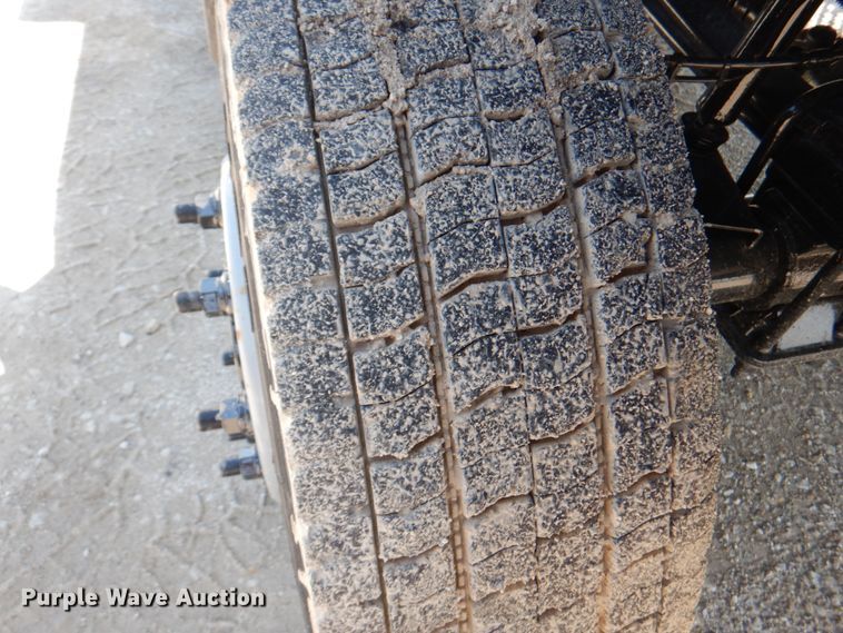 image for item JF9121 2007 Chevrolet C4500  dump truck