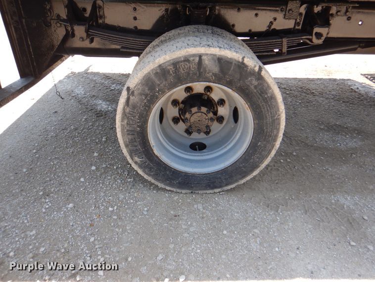 image for item JF9121 2007 Chevrolet C4500  dump truck