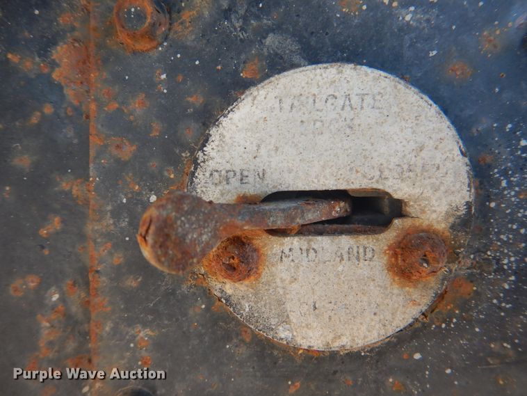 image for item JF9132 1988 Fruehauf DB5-ND2-F2-22-7.5  end dump trailer