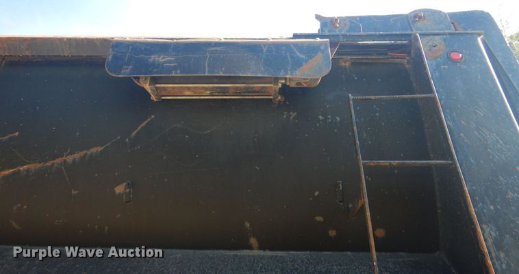 image for item JF9132 1988 Fruehauf DB5-ND2-F2-22-7.5  end dump trailer