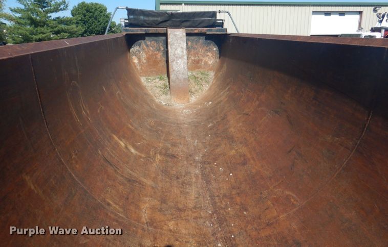 image for item JF9132 1988 Fruehauf DB5-ND2-F2-22-7.5  end dump trailer