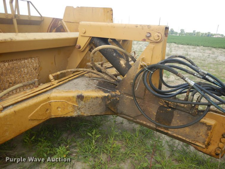 image for item JI9646 1989 Reynolds 14C  scraper