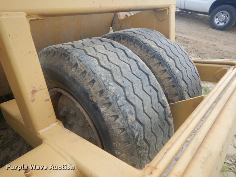 image for item JI9646 1989 Reynolds 14C  scraper