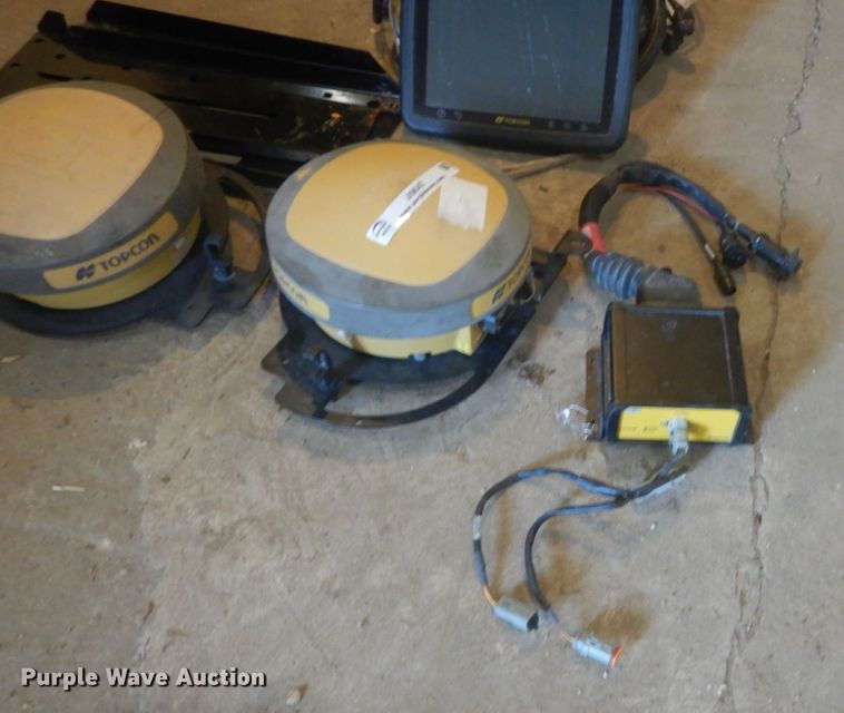 image for item JI9647 Topcon Autosteer system