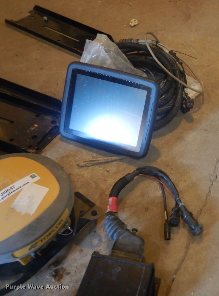 image for item JI9647 Topcon Autosteer system