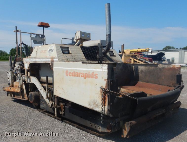 image for item JI9654 1998 Cedarapids CR361  paver